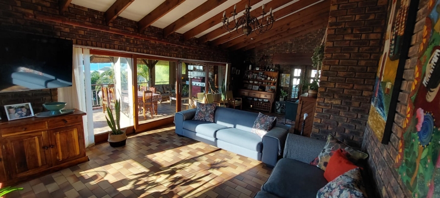 4 Bedroom Property for Sale in Noorsekloof Eastern Cape